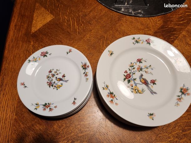 Assiettes Anciennes PYROBLAN – Vaisselle De Restauration – Porcelaine Blanche (1920-1949)