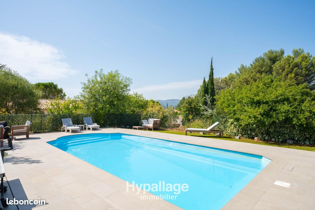 Maison 6 pièces 197 m² · à Peynier · 197 m² · 720 000 €