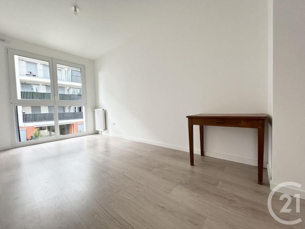 Appartement a louer gonesse - 4 pièce(s) - 83 m2 - Surfyn