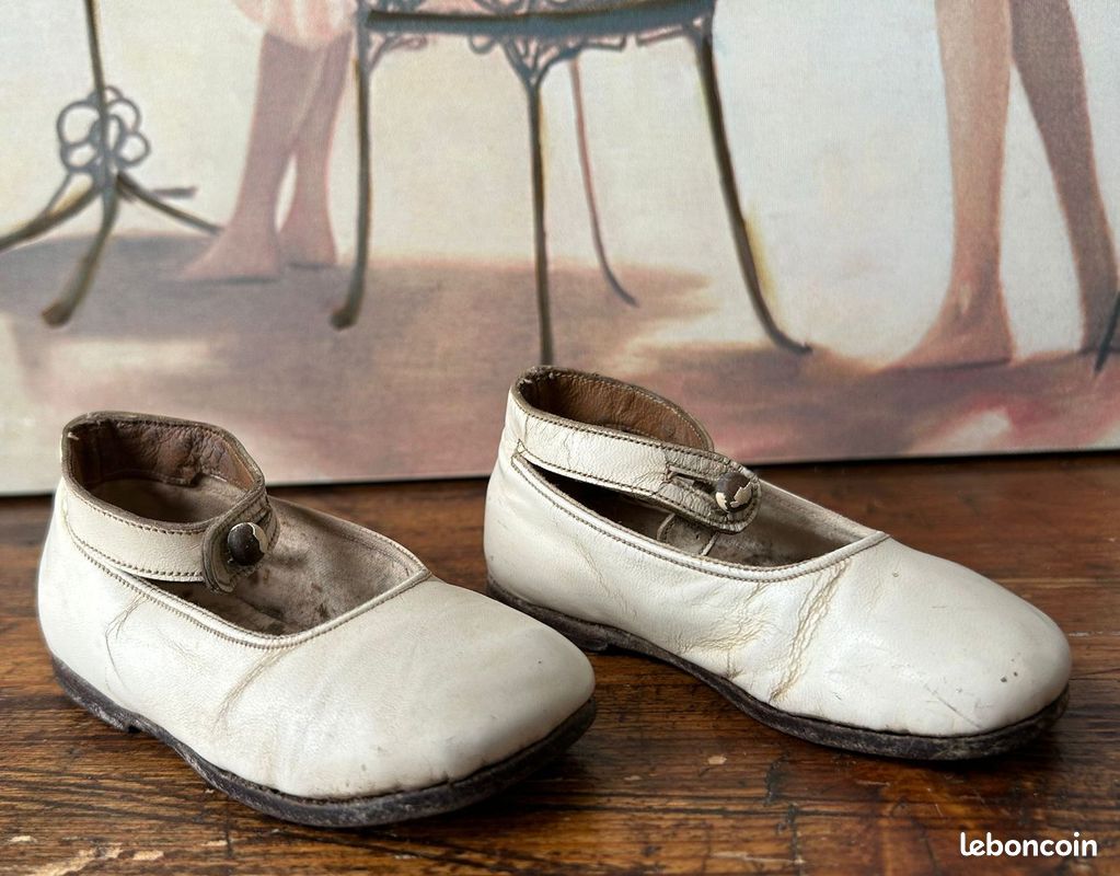 Chaussures vintage Poll Parrot pour tout-petits : lacets en cuir blanc, pointure 7,5 (NSA) - Canada