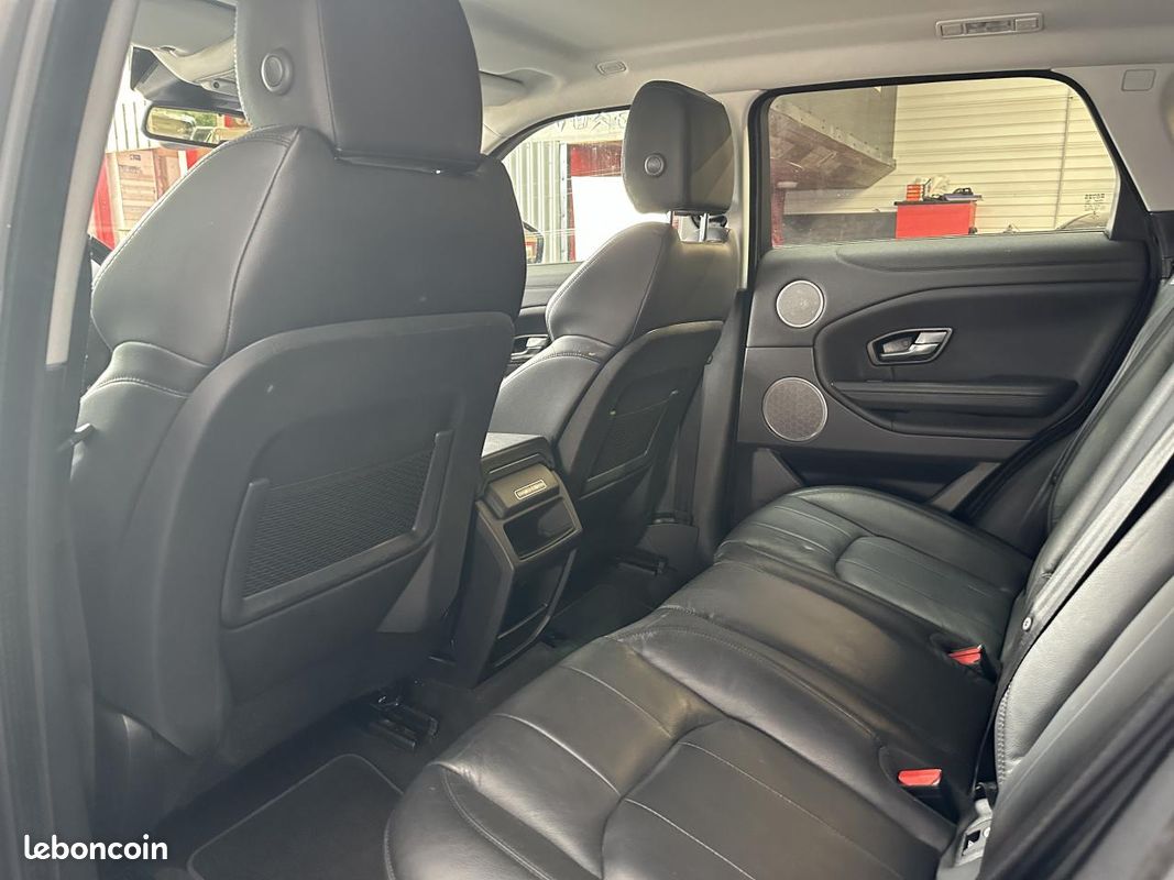 Land rover range rover evoque 2.0 td4 150 se dynamic 4wd (image 22)