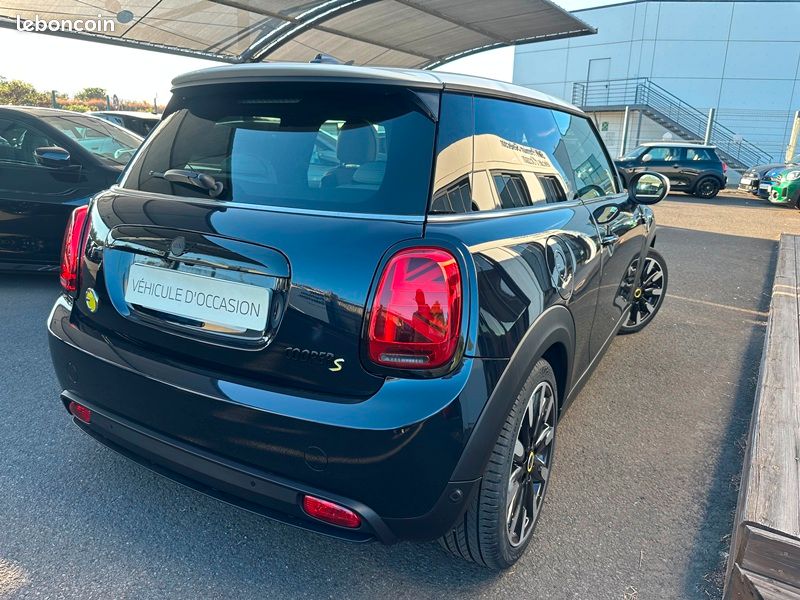 Mini Cooper S SE Yours (image 2)