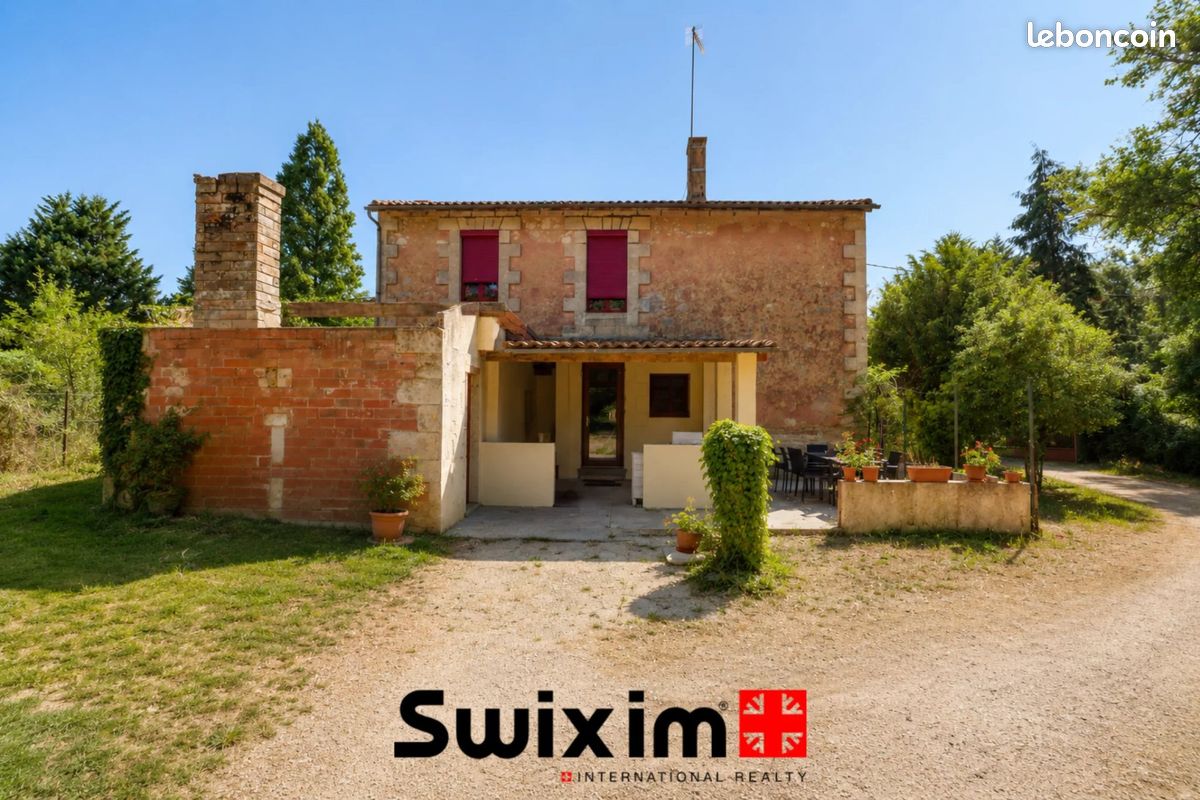 Maison 8 pièces 195 m² · à Cussac-Fort-Médoc · 195 m² · 299 000 €