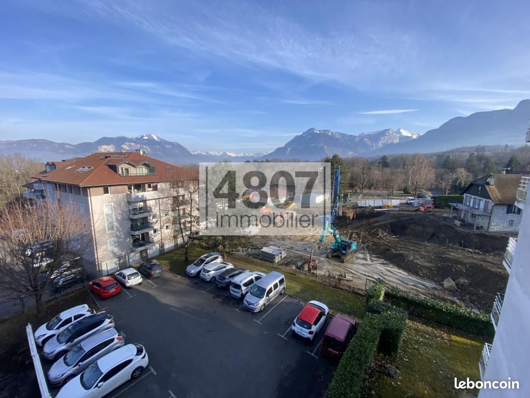 Appartement 3 pièces 61 m² · à La Roche-sur-Foron · 61 m² · 341 000 €