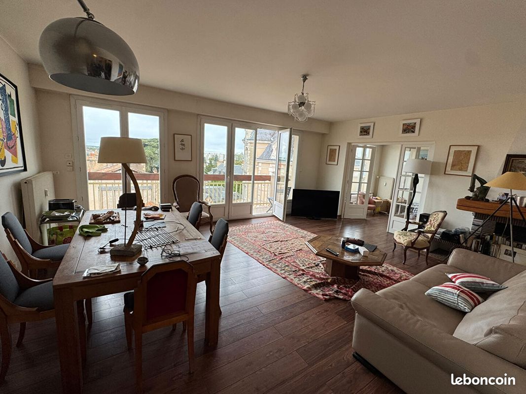 Appartement 4 pièces 103 m² · à Poitiers · 103 m² · 1 100 €/mois