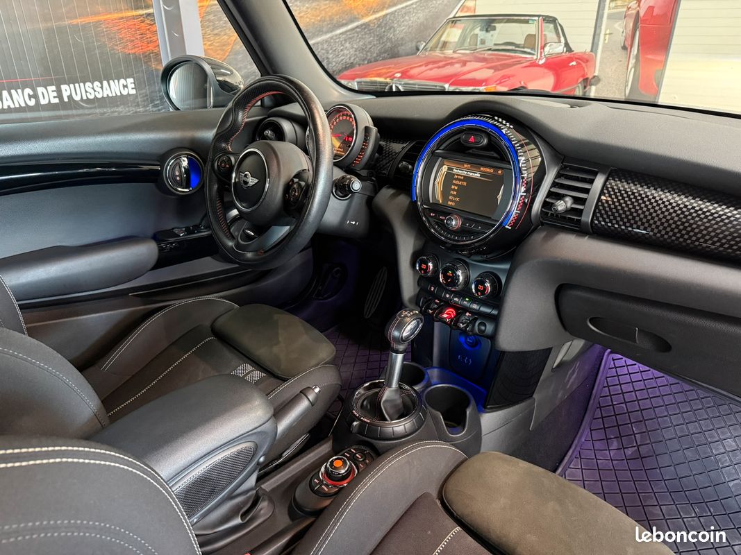 Mini 3 John Cooper Works (image 4)