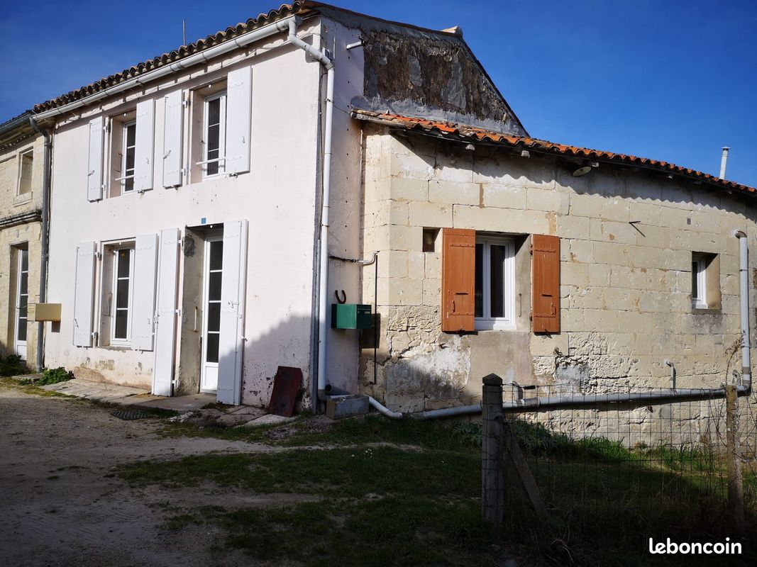Maison 3 pièces 84 m² - Mortagne-sur-Gironde 17120 (image principale 0)