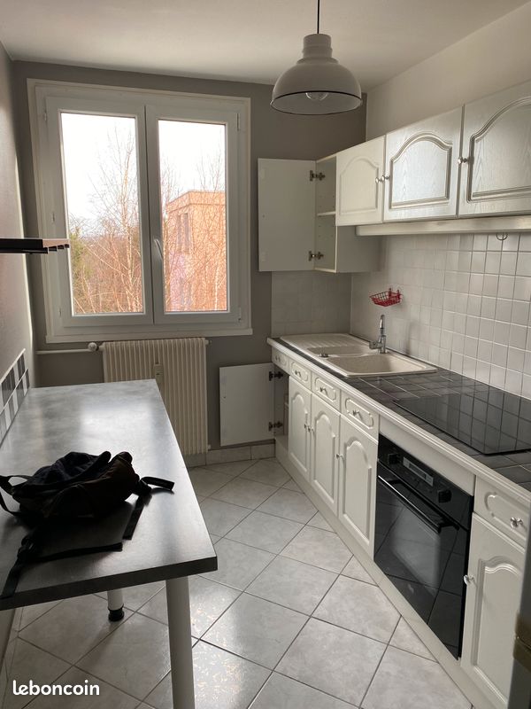 Appartement 4 pièces 67 m² · à Nevers · 67 m² · 660 €