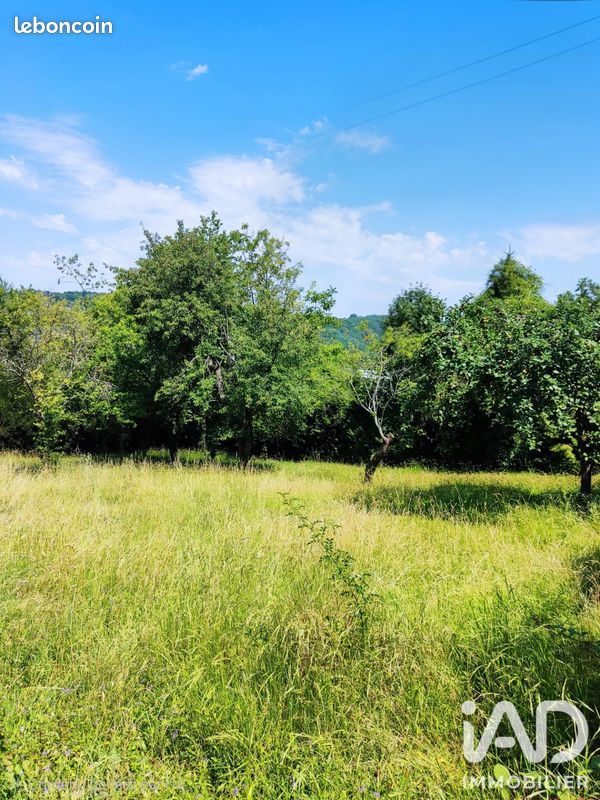 Terrain 1354 m² · à La Ferté-sous-Jouarre · 1 354 m² · 87 000 €