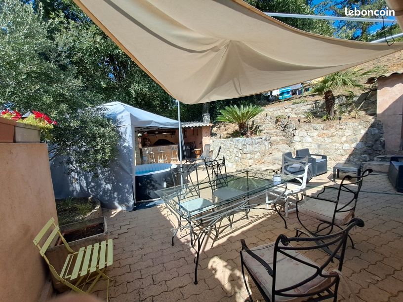 Appartement 2 pièces 50 m² · à Saint-Paul-de-Vence · 50 m² · 140 000 €