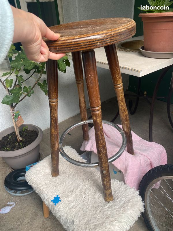 Tabouret haut (image 1)