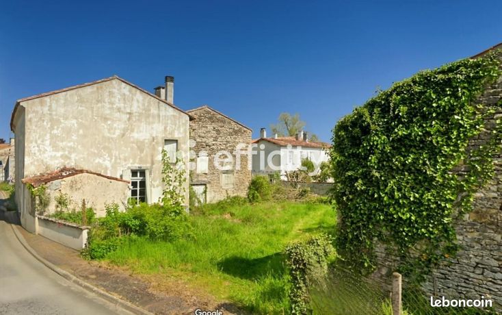 Maison 3 pièces 250 m²