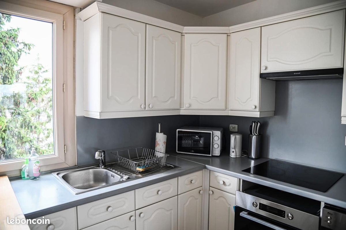 Appartement 5 pièces 95 m² · à Angers · 95 m² · 450 €/mois