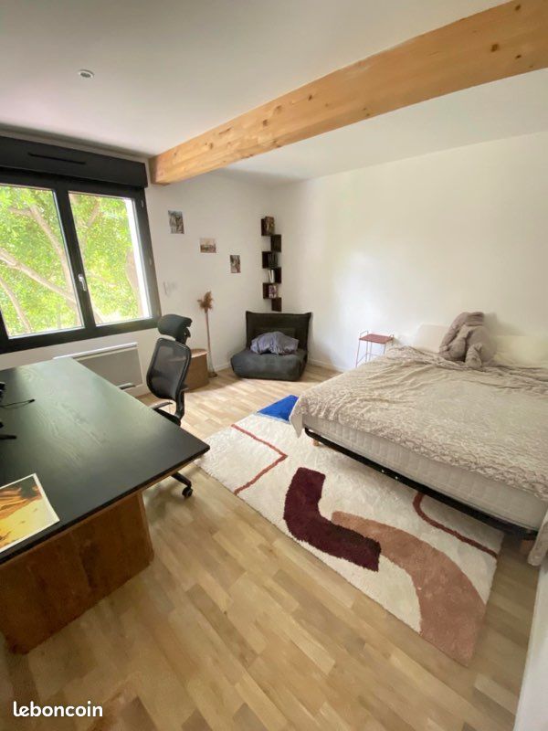 Superbe Villa au cœur des garrigues (image 8)