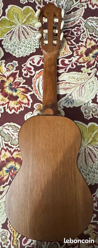 Guitarelele yamaha GL-1 (image 4)