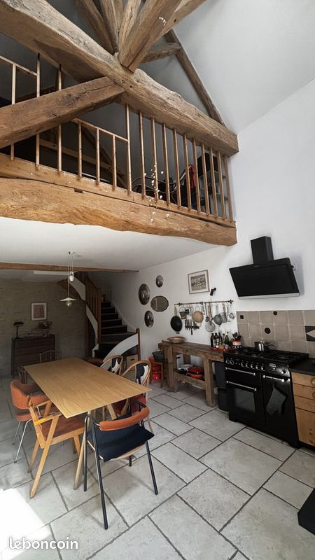 Maison 6 pièces 192 m² · à Épineuil · 192 m² · 225 000 €