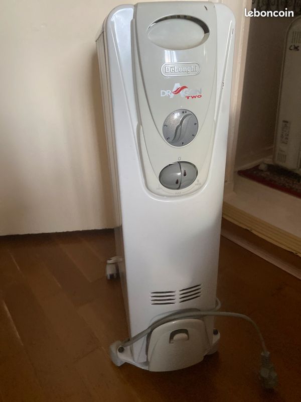 Radiateur électrique à ban d’huile Delonghi (image 1)