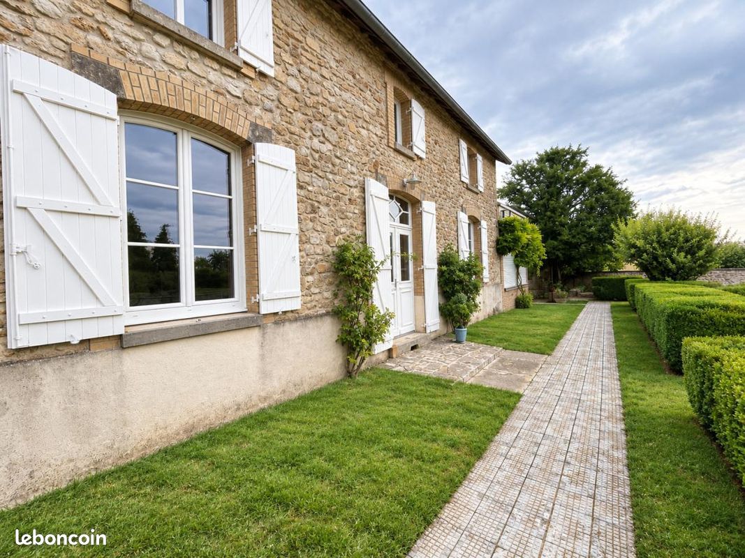 Maison 7 pièces 245 m² · à Lhéry · 245 m² · 470 000 €