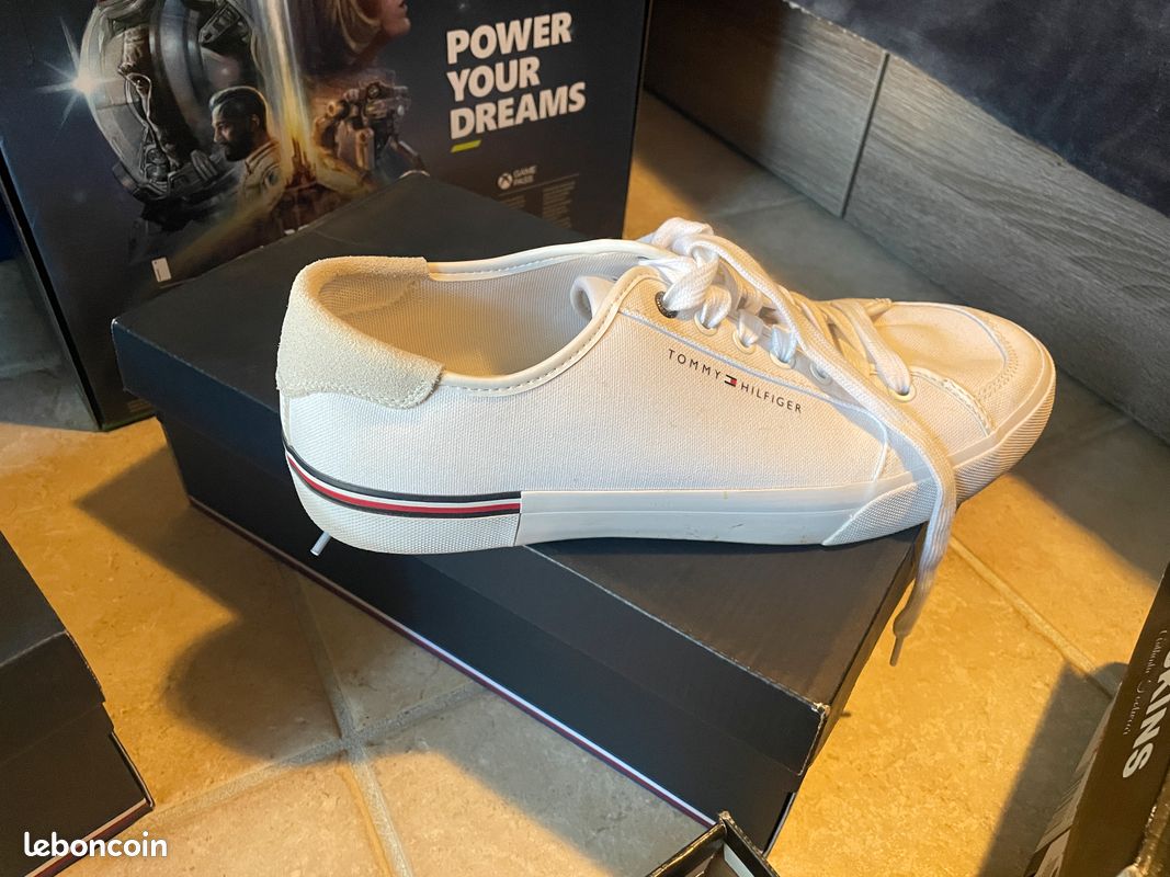 Lot chaussures 43 44 homme Boss Redskuns Nike… (image 7)