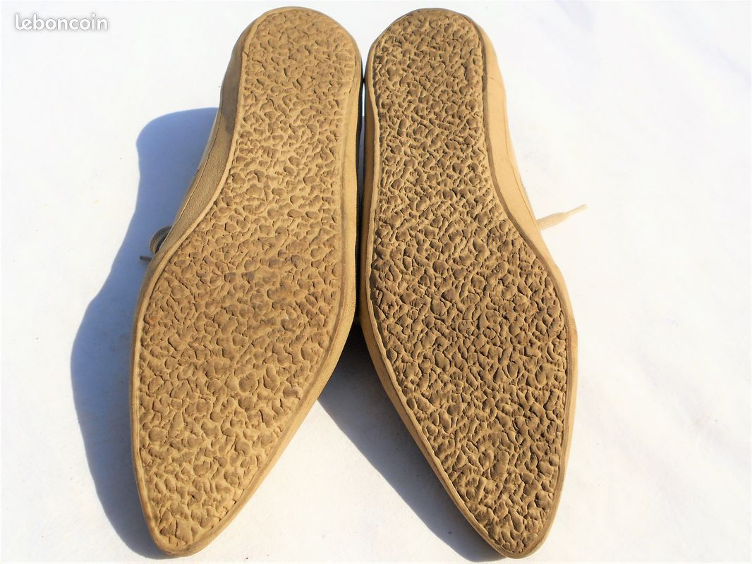 Chaussures LE COQ SPORTF p 39 cuir kaki très bon état , 10204 (image 3)