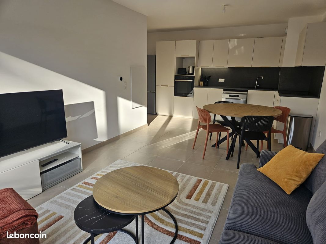 Appartement 2 pièces 50 m² · à Noisy-le-Grand · 50 m² · 1 230 €/mois