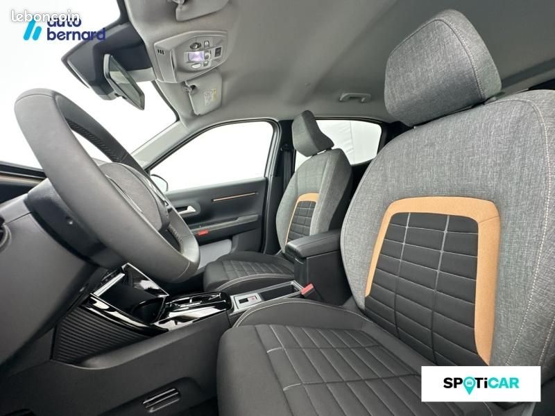 Citroen C3 Aircross 1.2 Hybride 145ch PLUS e-DCS6 (image 9)