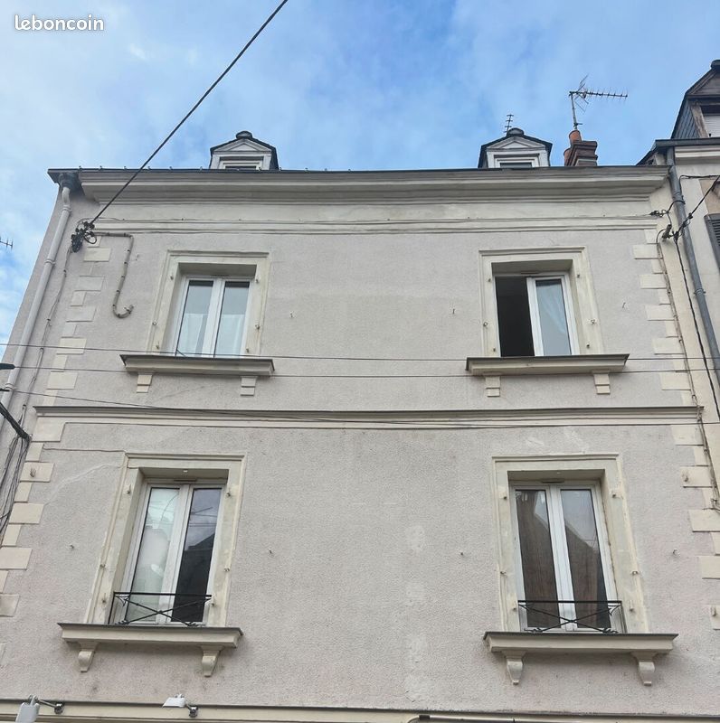 Immeuble 150 m² · à Laval · 150 m² · 189 000 €