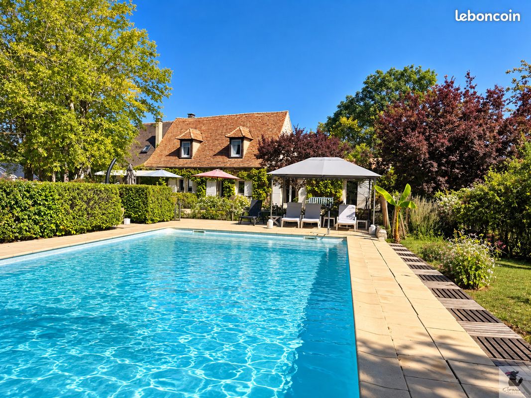 Maison 6 pièces 150 m² · à Issigeac · 150 m² · 350 000 €