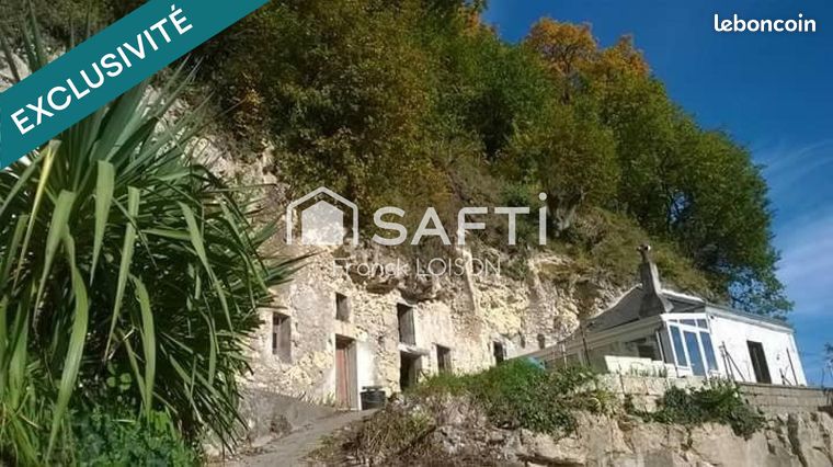 Propriété 3 pièces 165 m²