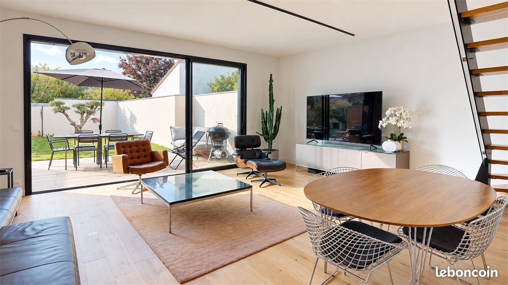 Maison 5 pièces 150 m² · à Clamart · 150 m² · 1 100 000 €