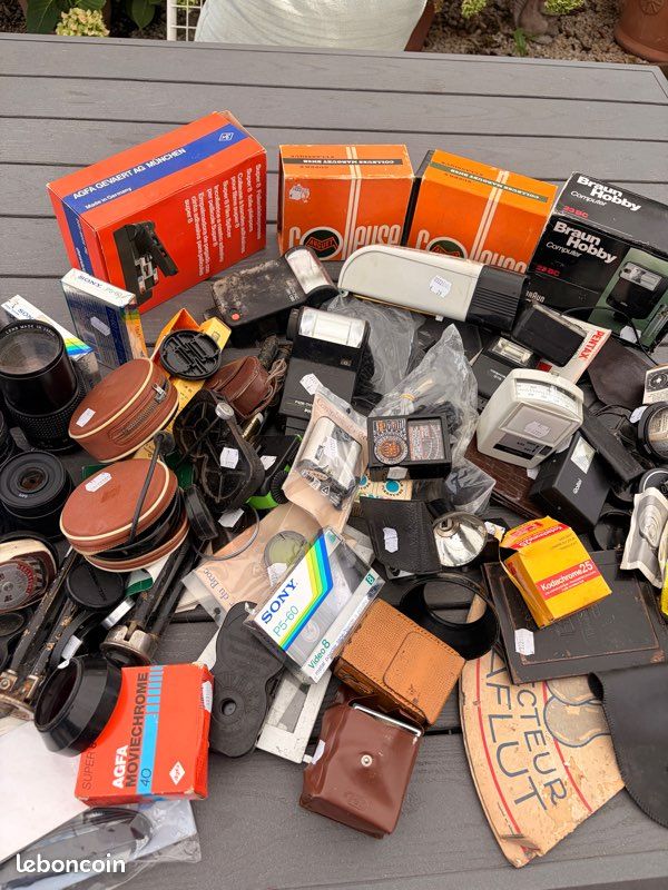 Lot environ 180 appareils photo anciens + caméscopes + accessoires (image 8)