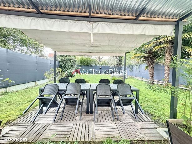 Maison 5 pièces 245 m²