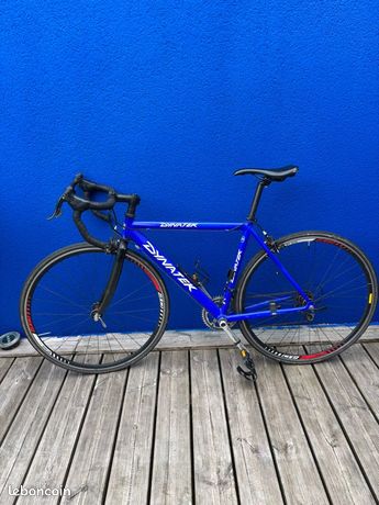 Vélo de course SPECIALIZED Tarmac SL8 Pro Udi2 Satin Blue Onyx/Black