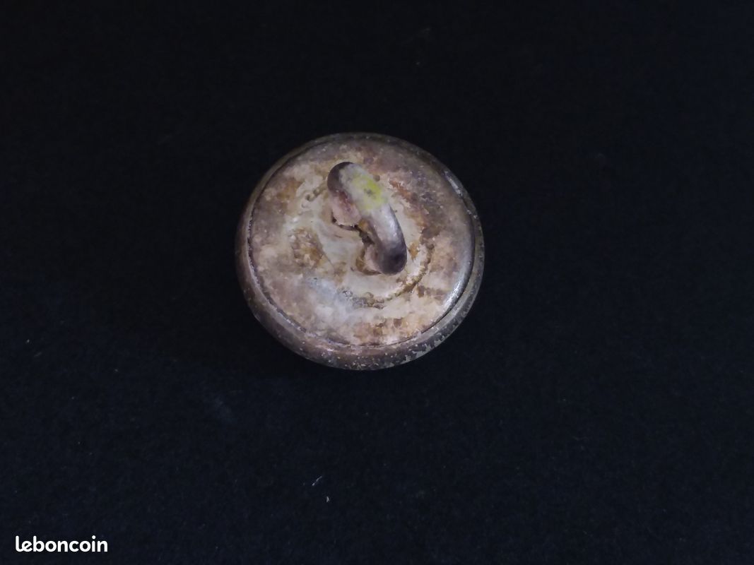 Bouton d'uniforme de la marine nationale - Argenté blanchi 14 mm (image 2)