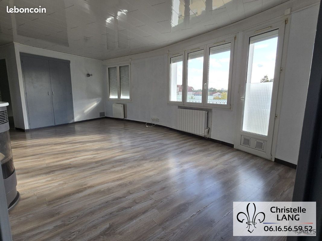 Appartement 4 pièces 74 m² · à Tomblaine · 74 m² · 121 500 €