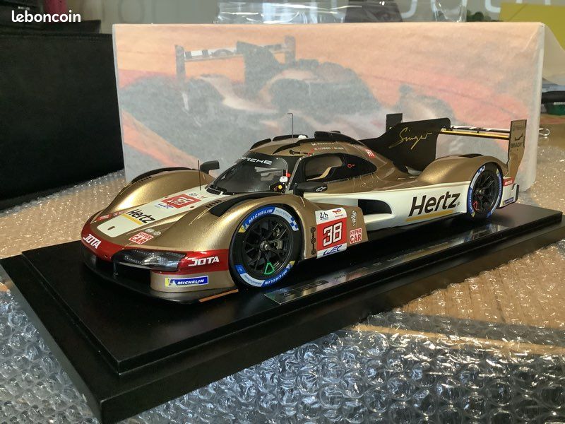 Porsche 963 Hertz au 1/18, 24h du Mans 2023 Spark Neuf, 700 Pièces (image 4)