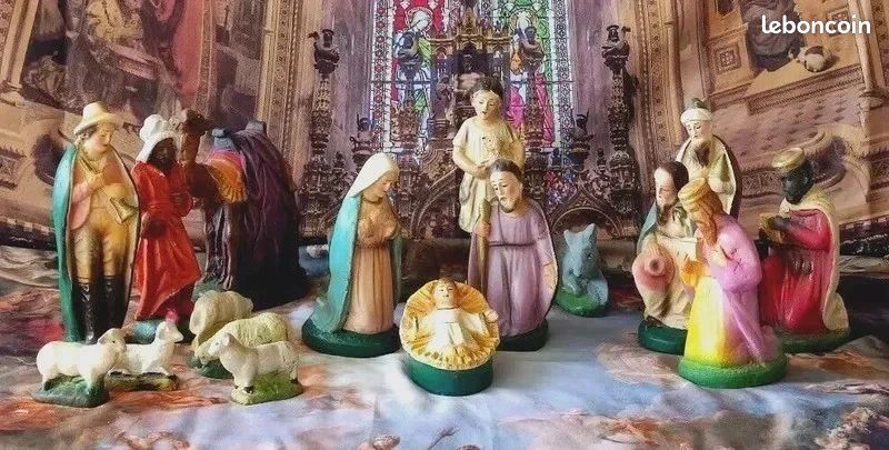 Lot de 12 bonnets de Père Noël rouges en peluche avec bords blancs, bonnets de Père Noël en