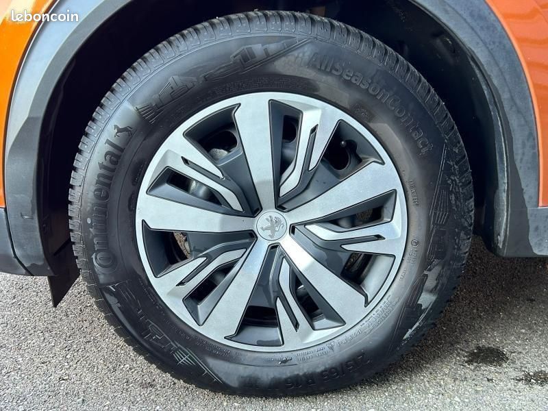 Peugeot 2008 1.2 PureTech 100ch S&S Active (image 5)