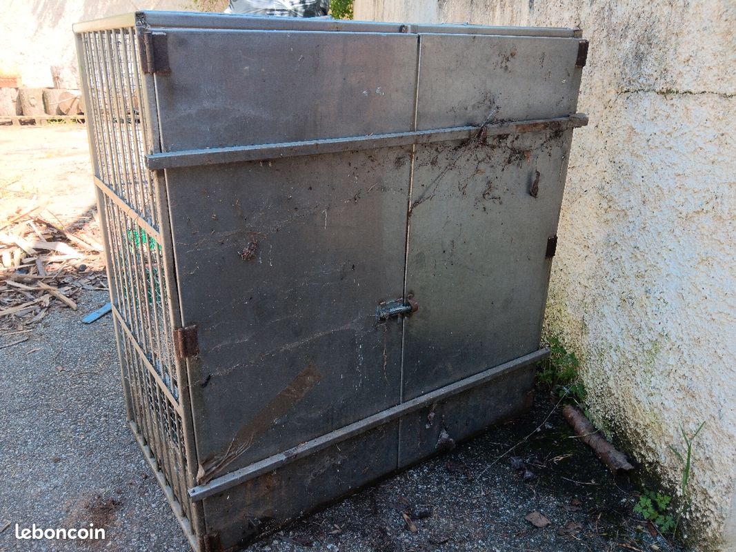 Grande cage en fer tres solide (image 3)