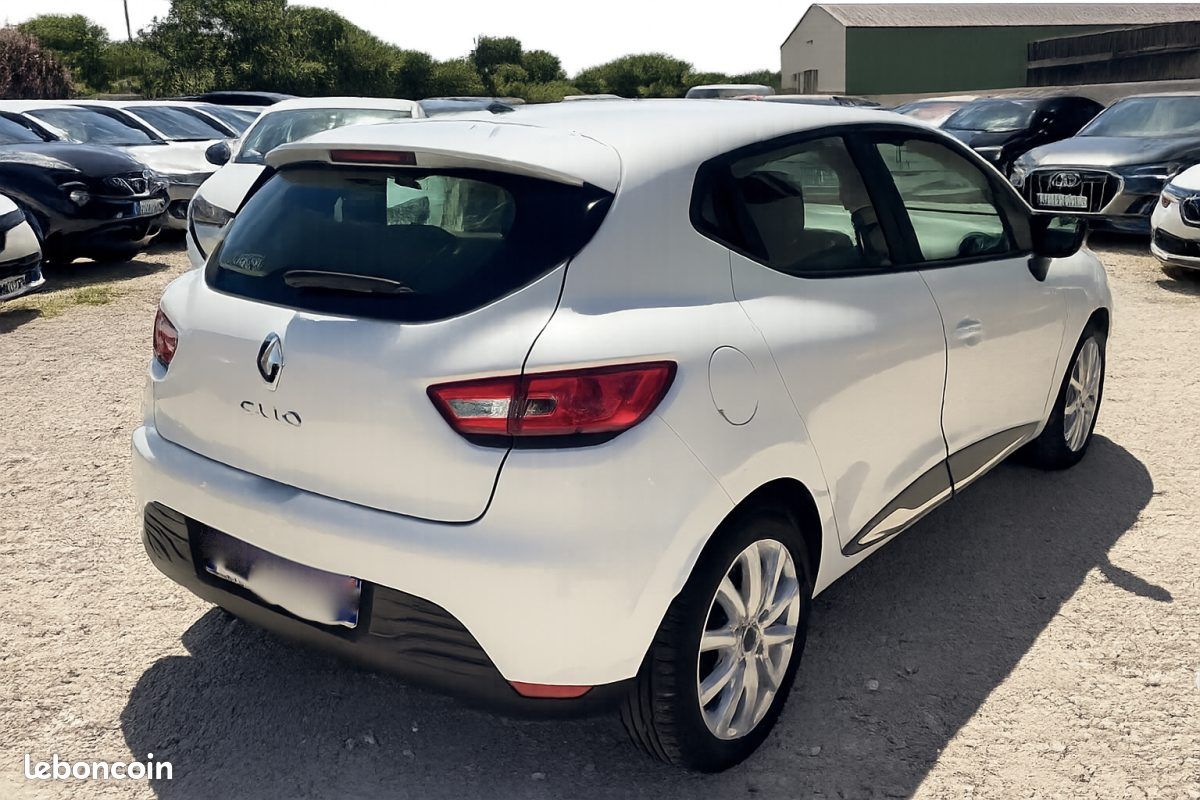 Renault clio iv 1.2 gpl 72cv 1ère main (image 3)