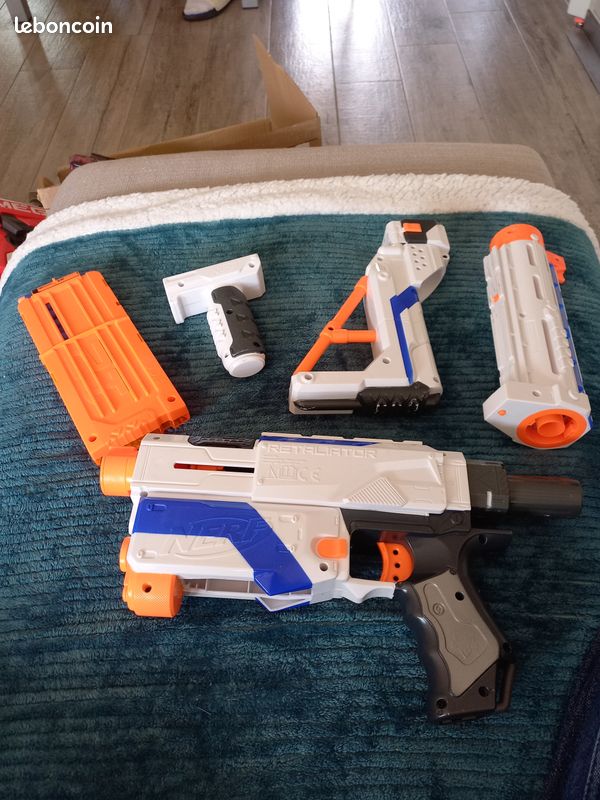 Nerf retaliator elite avec des missiles et ses accessoires pistolet (image 3)