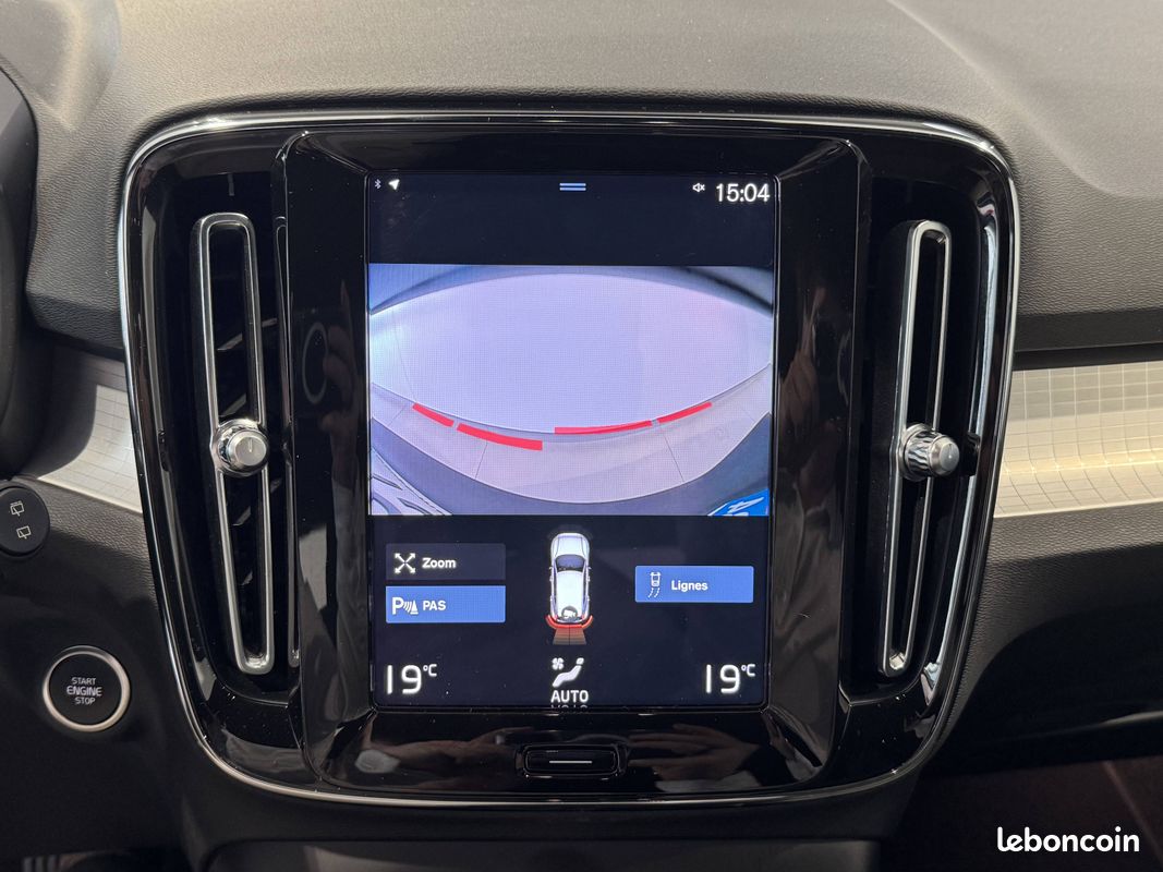 VOLVO XC40 T4 Recharge 129+82 ch DCT7 Start (image 9)