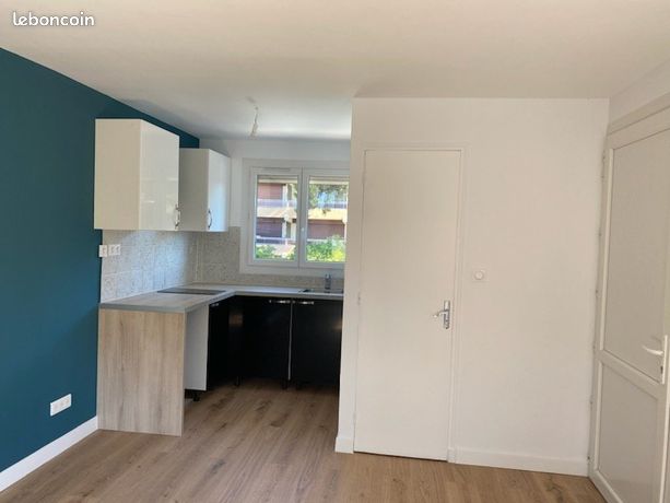 Studio 1 pièce 30 m²