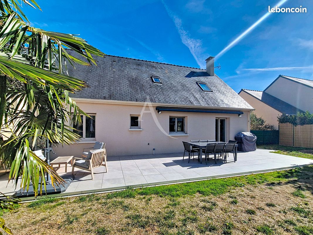 Maison 6 pièces 115 m² · aux Hauts-d'Anjou · 115 m² · 275 900 €