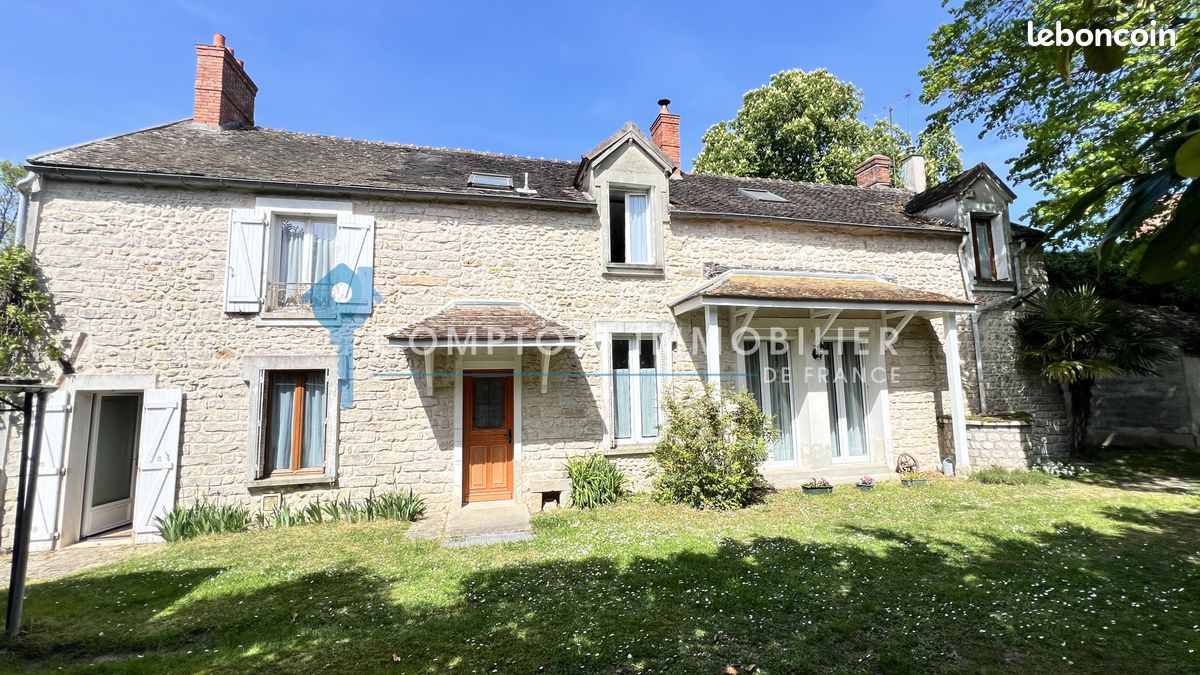 Maison 8 pièces 190 m² · à Vayres-sur-Essonne · 190 m² · 365 000 €