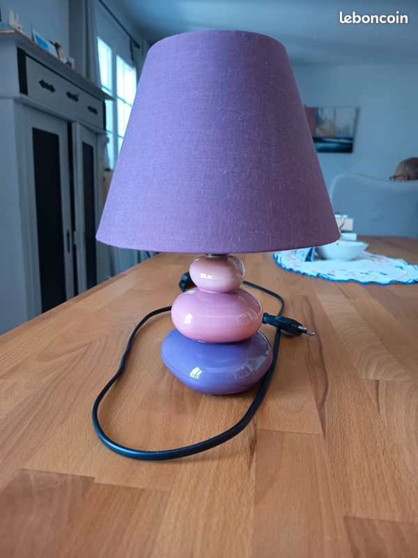 Lampe de chevet (image 1)