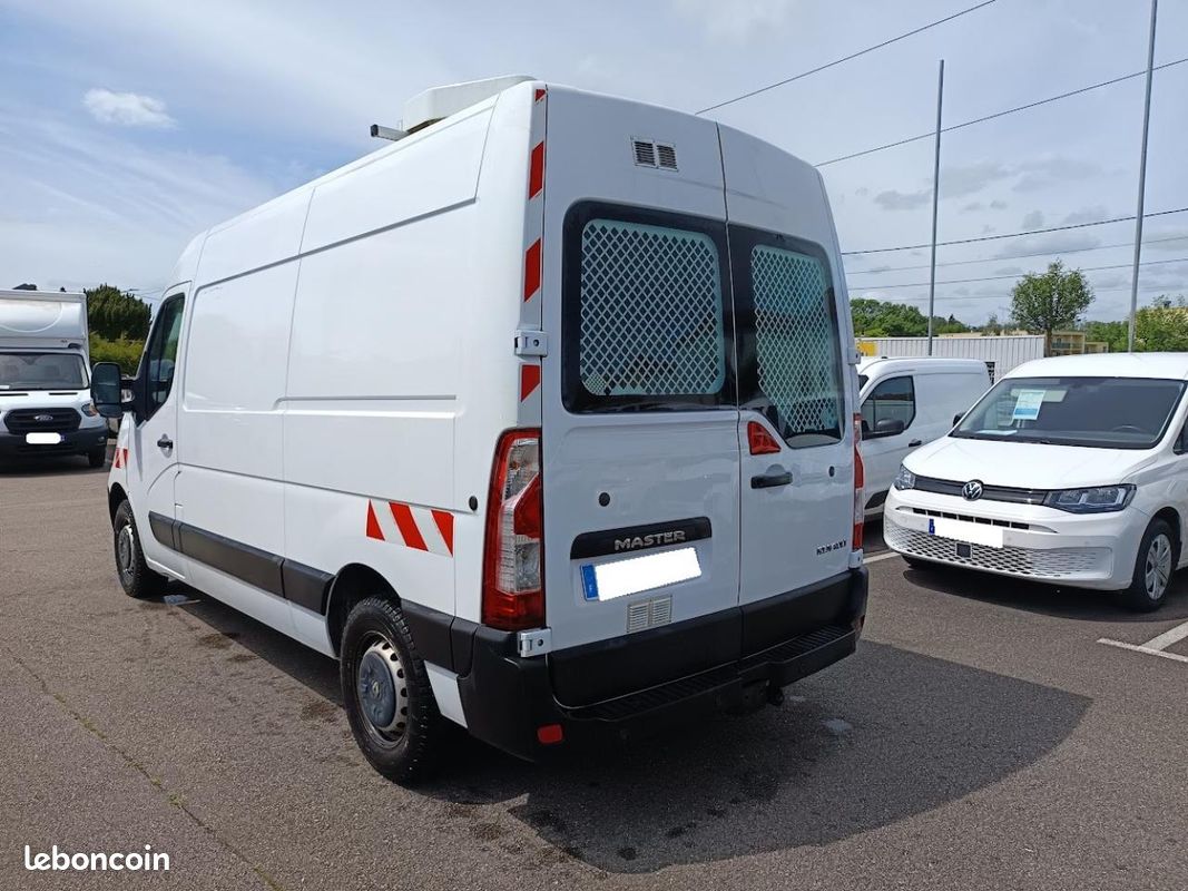 Renault master f3500 l2h2 energy dci 145 grand confort (image 5)