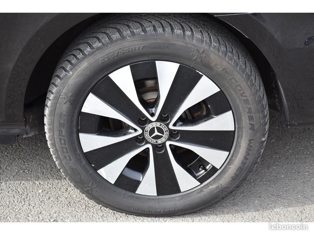 MERCEDES CLASSE V Extra-Long 220 d 9G-TRONIC Avantgarde 4MATIC (image 31)