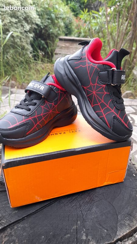 Chaussure Basket Garcon 26 Chaussures De Basketball Enfant Team - Main Image