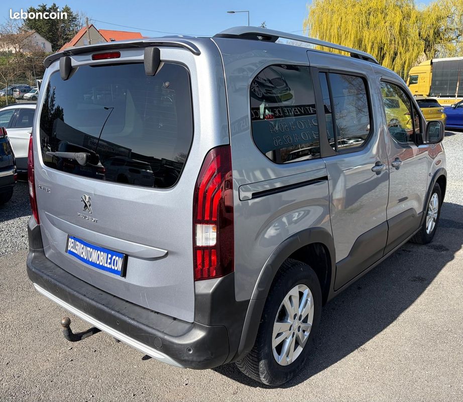 Peugeot RIFTER 1.5 BLUEHDI 130CH S&S STANDARD ALLURE PACK (image 4)